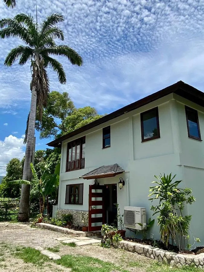 Tikal Villa Richmond