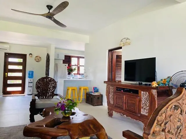 Tikal Villa Richmond